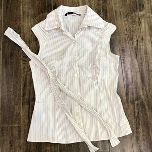 Sleeveless Blouse with Tie